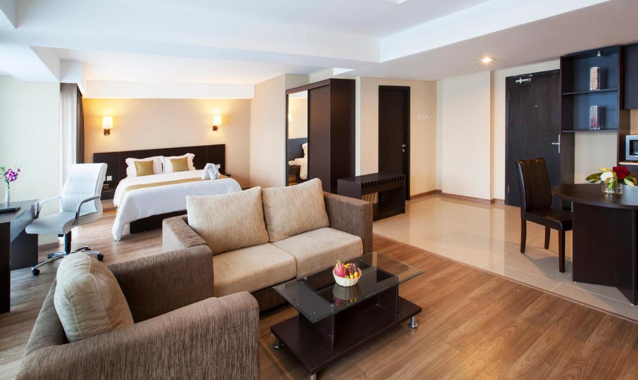Best Western Premier The Hive Jakarta Exterior photo