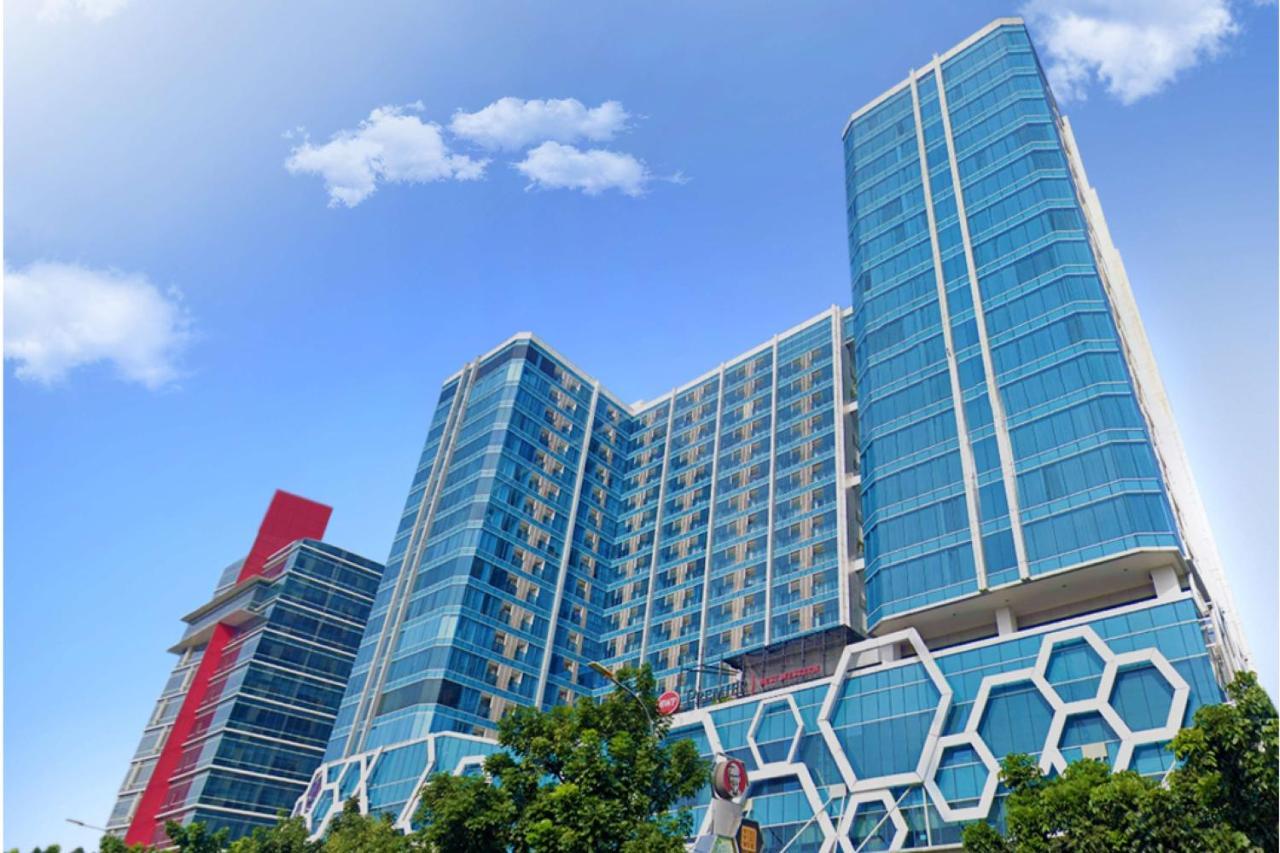 Best Western Premier The Hive Jakarta Exterior photo